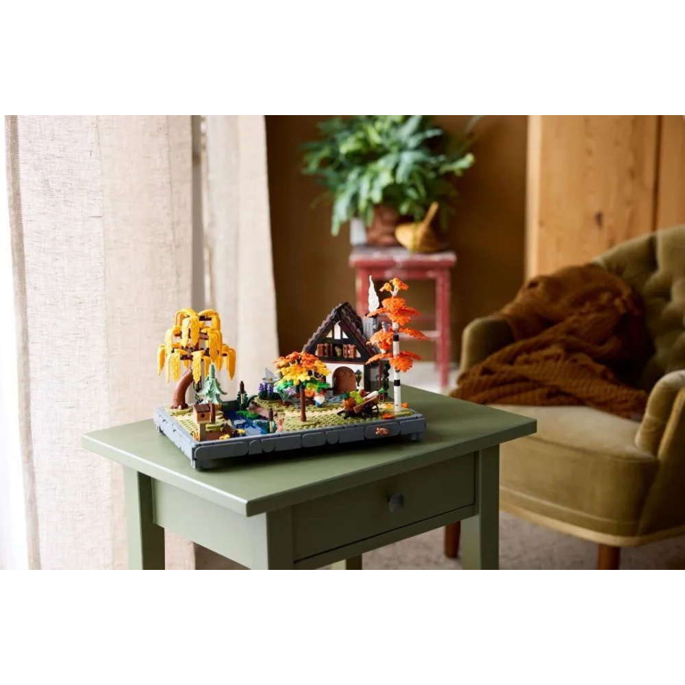 LEGO Icons Autumn Cottage Garden για 18+ Ετών 1102τμχ 11372