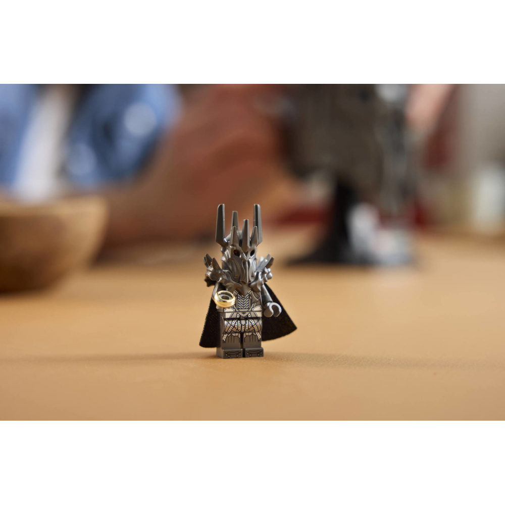 LEGO Icons The Lord of the Rings: Sauron's Helmet για 18+ Ετών 538τμχ 11373